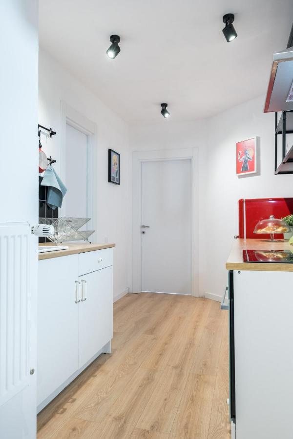 Apartment Piata Amzei 5 *